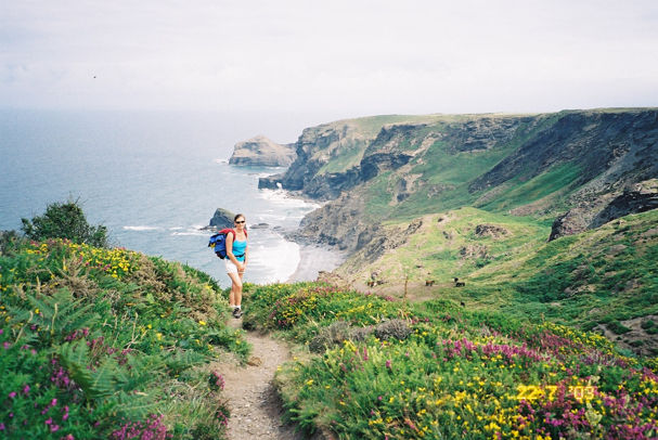 12 hiking stunning cornish scenery